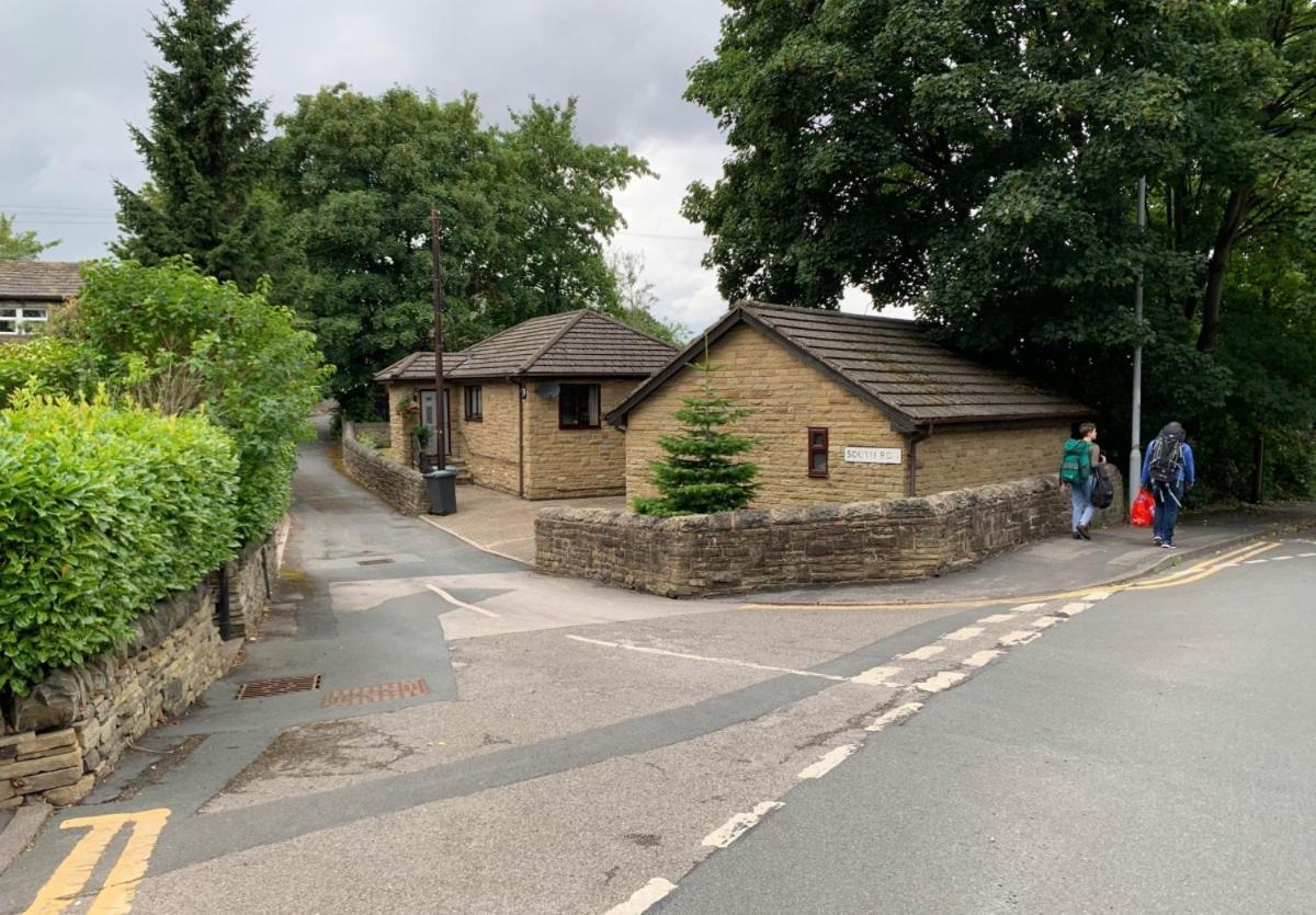 Lister Park Bradford Stylish 1Bed Coach House - Quiet & Tranquil Cottage & Parking Exterior foto